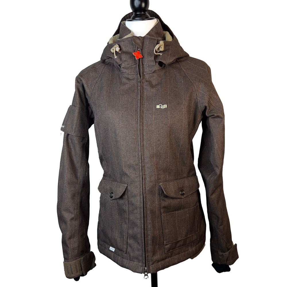 FOURSQUARE 15k Ski and Snowboard Jacket women’s size small.